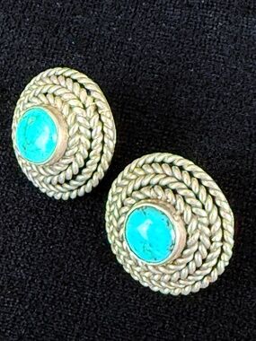 Vintage 1970s Turquoise Encircled with Sterling Silver Rope Mexican Earrings